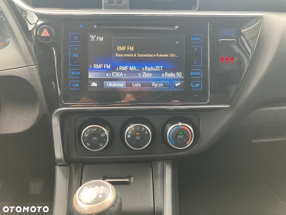Toyota Corolla 1.4 D-4D Comfort - 14