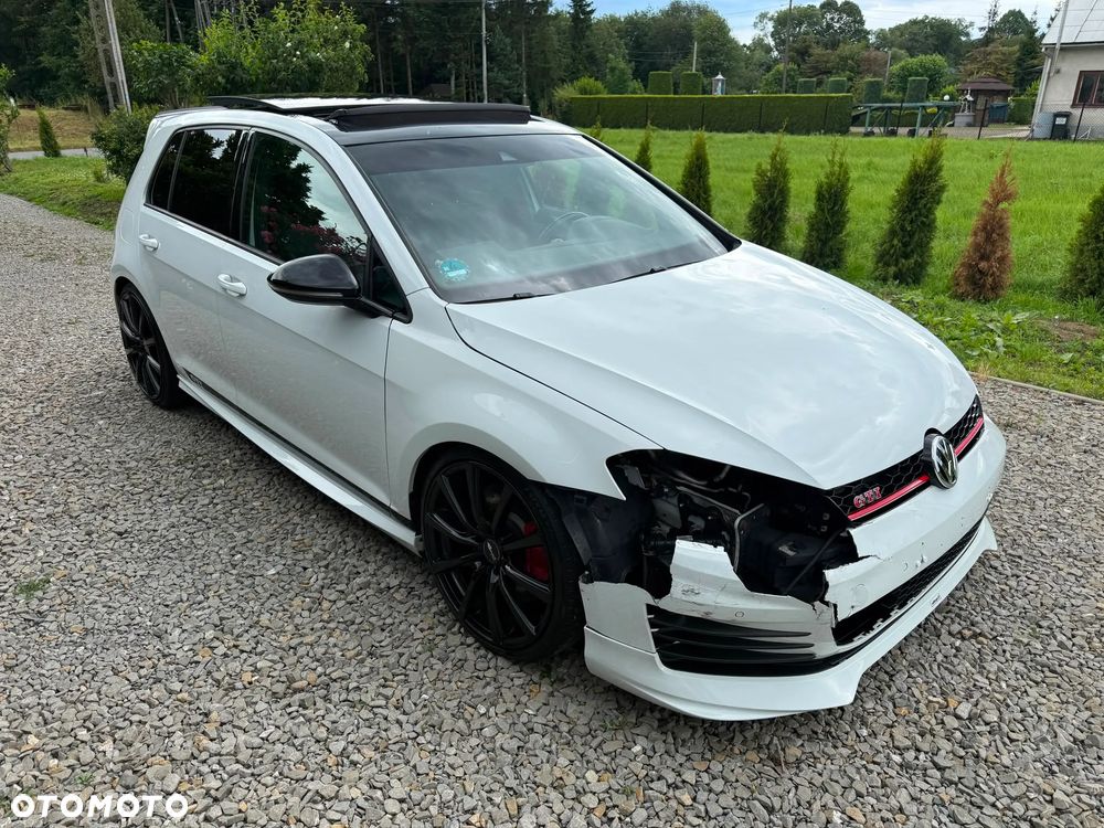 Volkswagen Golf GTI Performance BlueMotion Technology DSG - 9
