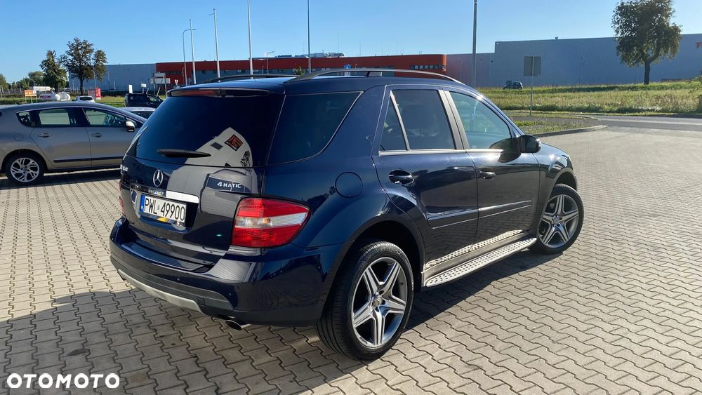 Mercedes-Benz ML 350 4-Matic - 5