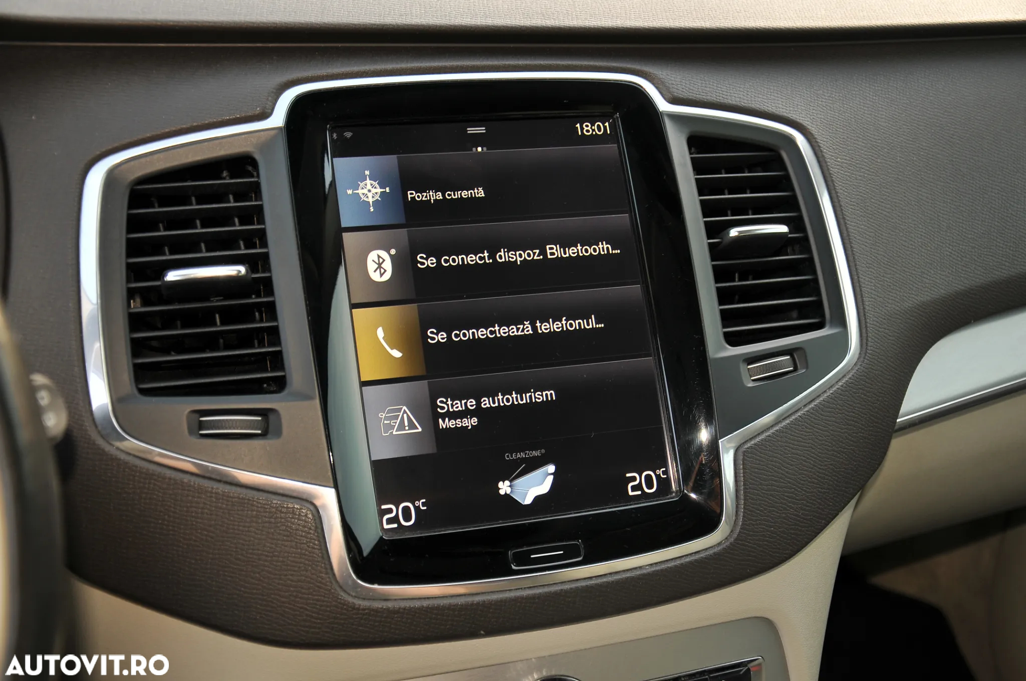 Volvo XC 90 D5 AWD Geartronic RDesign - 16