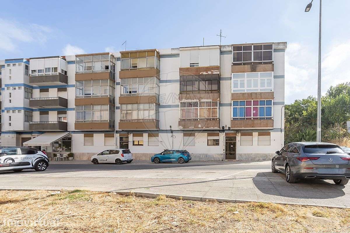 Apartamento T1 para venda - Grande imagem: 3/28