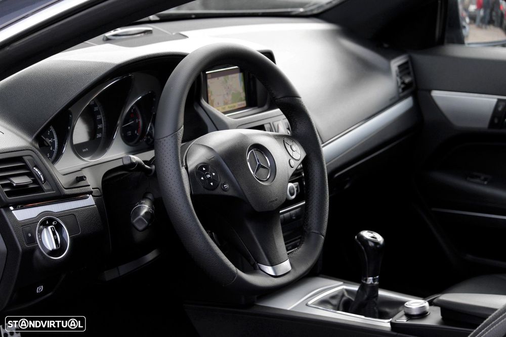 Mercedes-Benz E 250 - 12