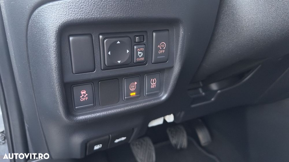 Nissan Juke 1.2L DIG-T Start/Stop Tekna - 9