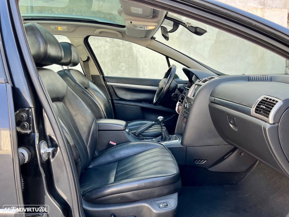 Peugeot 407 SW 2.2 HDi SE Navteq - 34