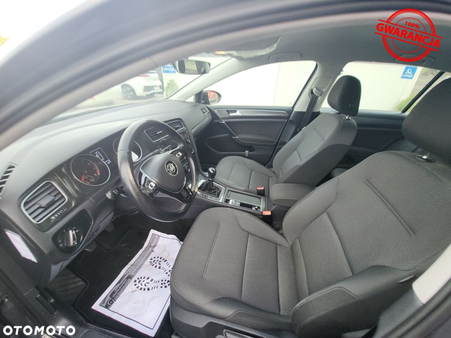 Volkswagen Golf - 36