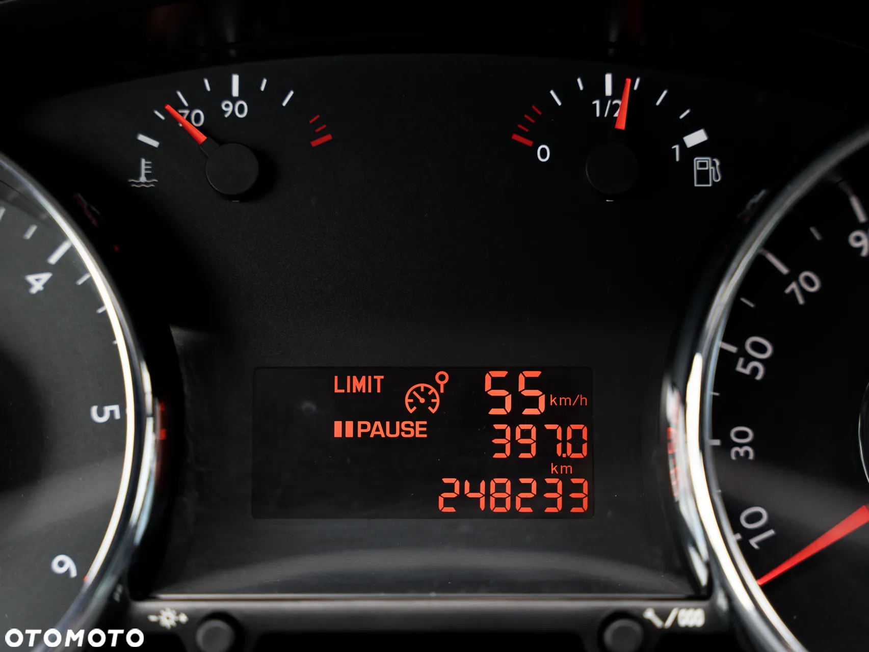Peugeot 3008 HDi 150 Active - 29