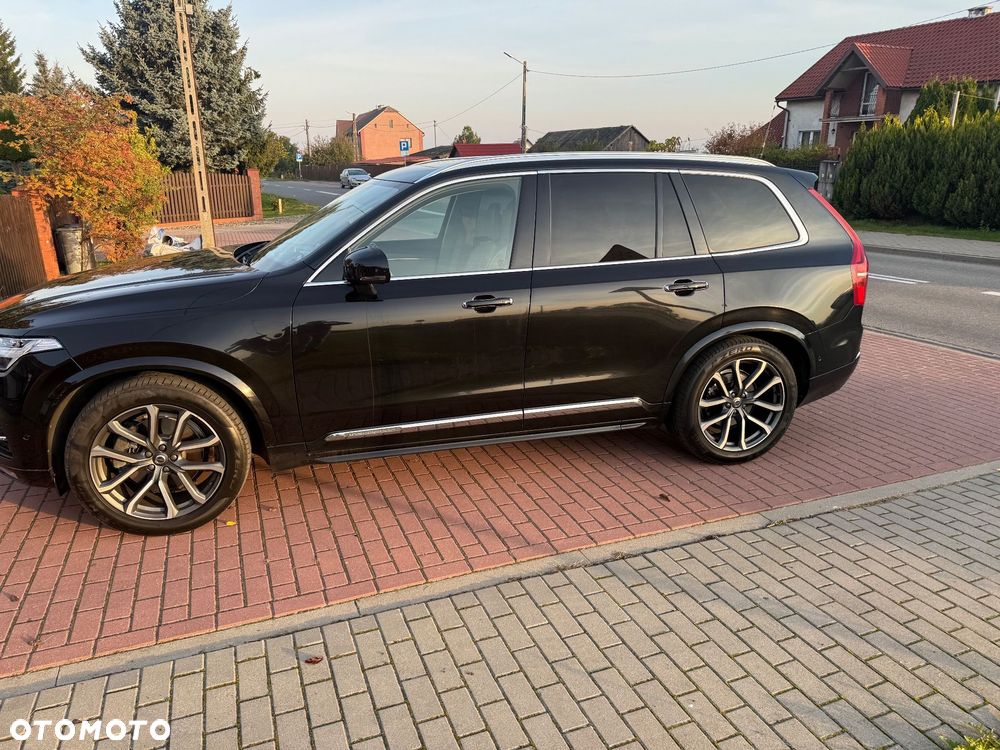 Volvo XC 90 - 5