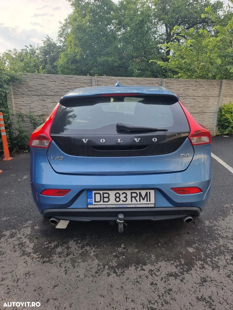 Volvo V40 D4 VEA Momentum - 13