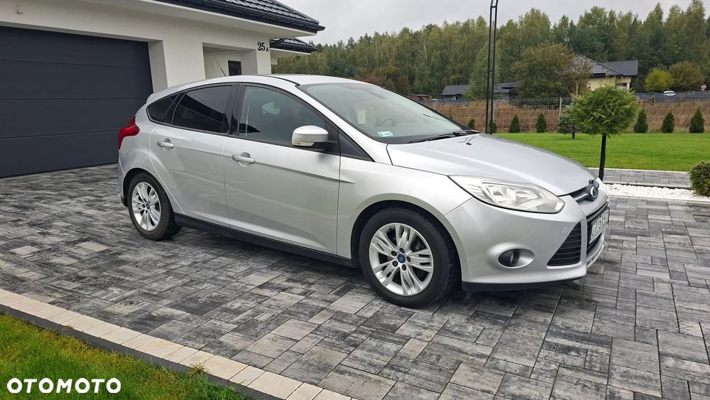 Ford Focus 1.6 Trend - 13