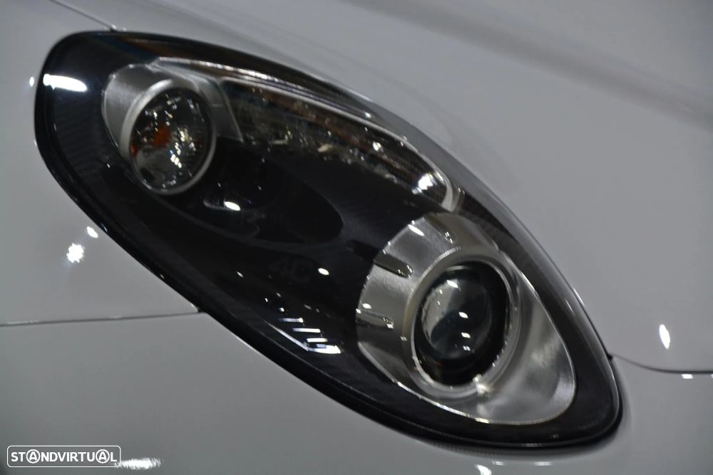 Alfa Romeo 4C Spider 1750 TBi - 9