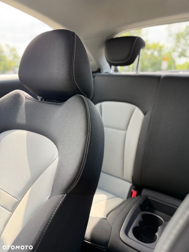 Audi A1 3-drzwiowe 1.4 TFSI S tronic Ambition - 14
