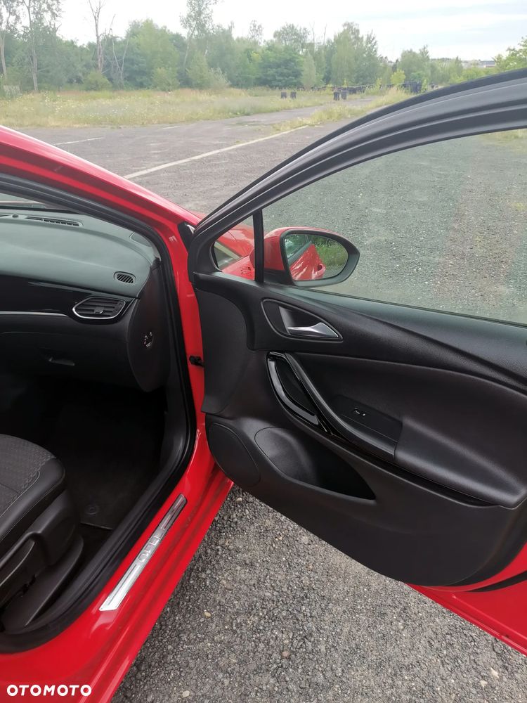 Opel Astra - 25