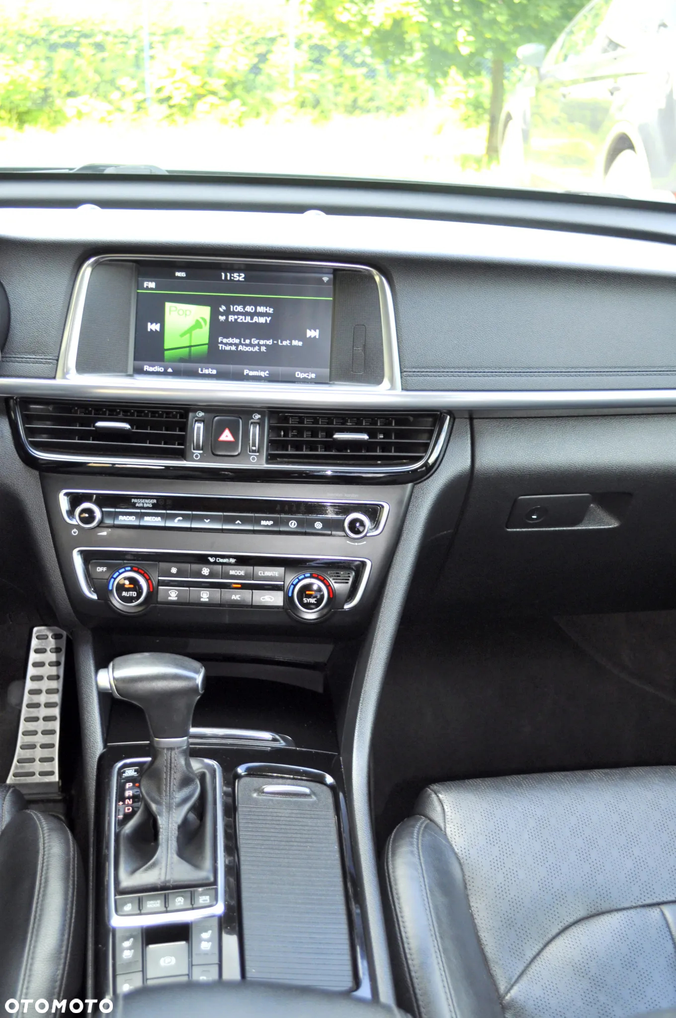Kia Optima - 28