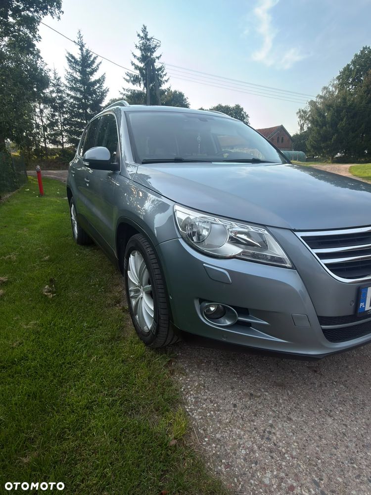 Volkswagen Tiguan 2010 photo 2