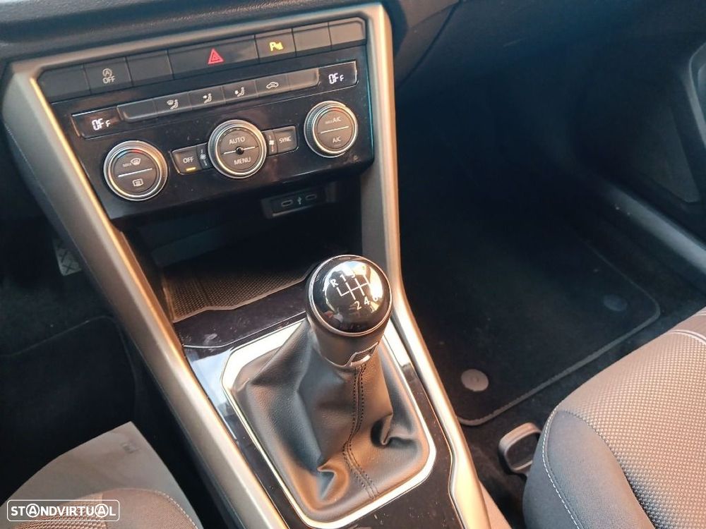 VW T-Roc 2.0 TDI Style - 22