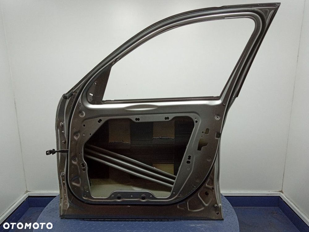 BMW X3M F97 G01 DRZWI PRZÓD PRAWE C28 DONINGTON GREY - 8