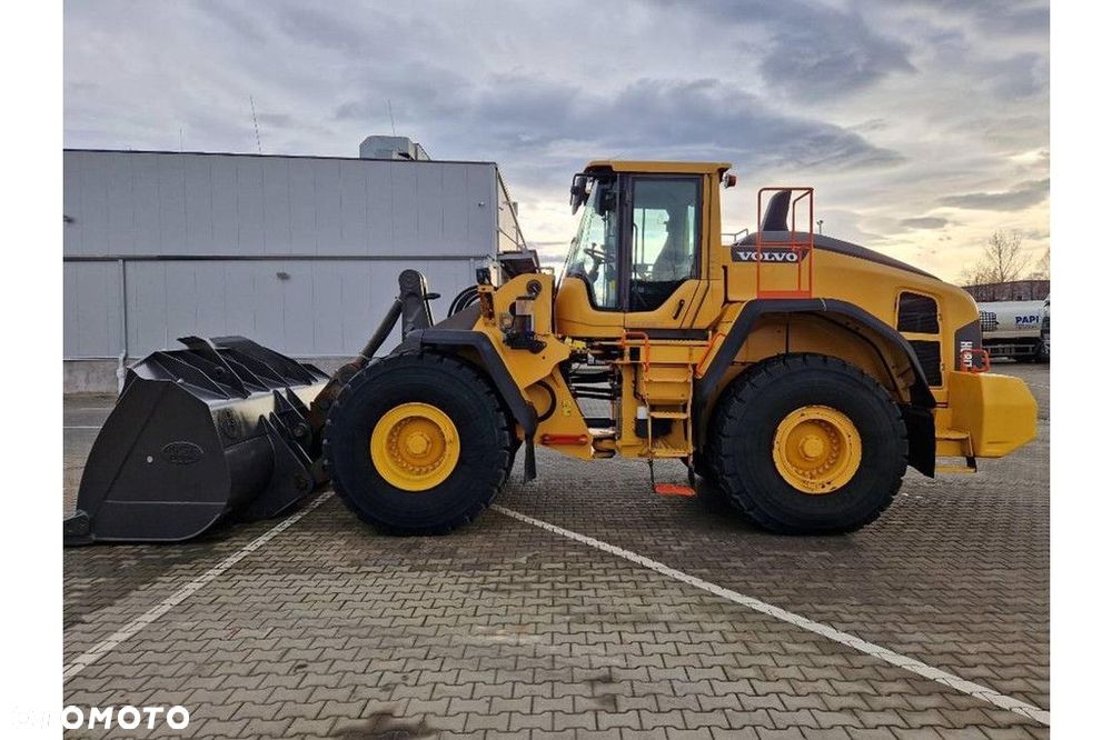 Volvo L 180 H - 8