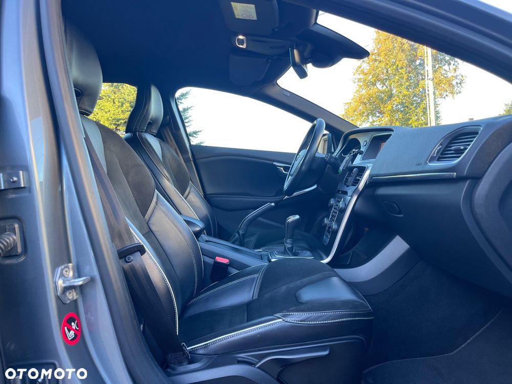 Volvo V40 - 17