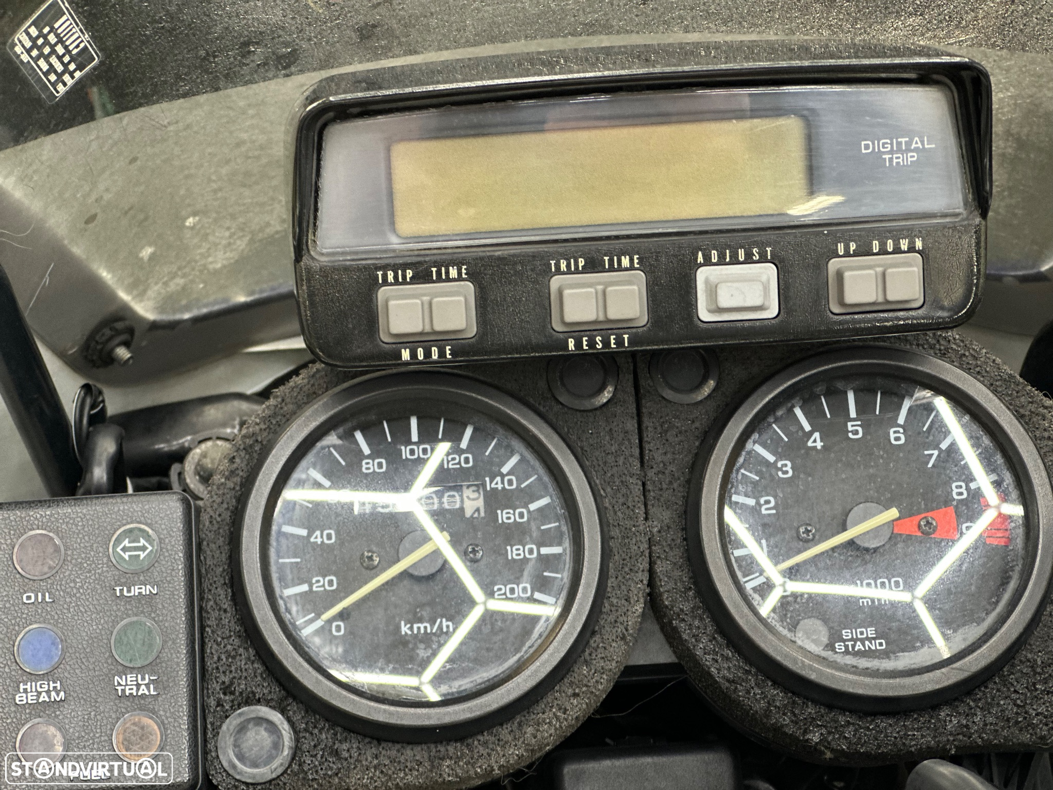 Honda Africa Twin RD04 - 8