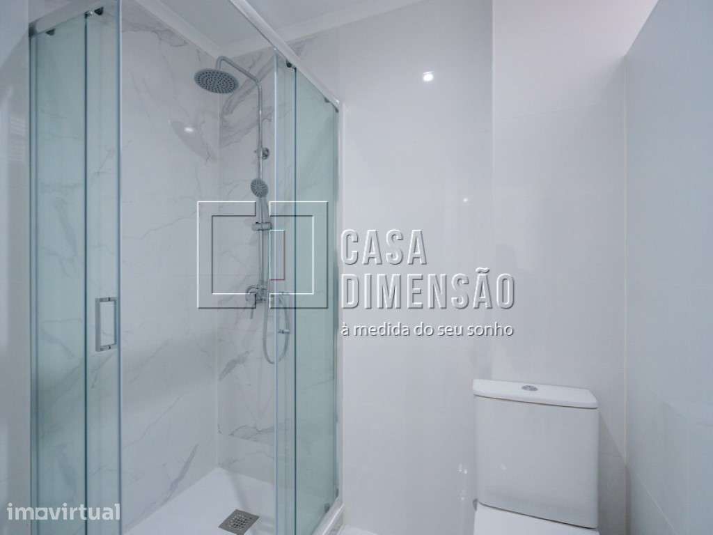 Apartamento T1, em fase de remodelação, Na Damaia!! - Grande imagem: 2/21