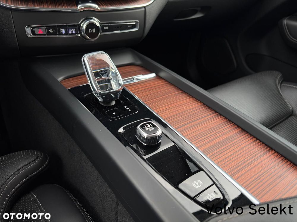 Volvo XC 60 - 38