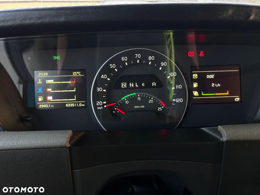 Volvo FH 500/Euro6/1 turbina /IDEALNY/ Nowe sprzęgło/Metalik/ Salon PL / Halogeny/Alufelgi //Klima Postojowa// 4 poduszki tył - 16