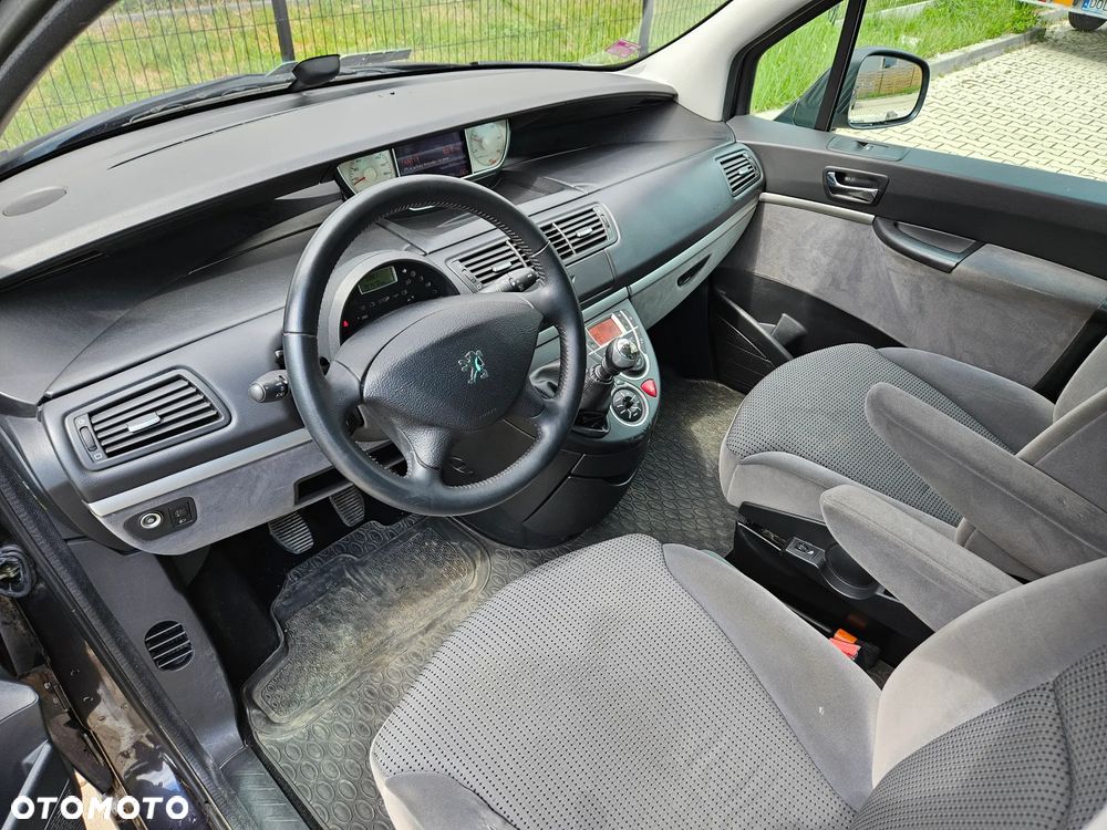 Peugeot 807 2.0 HDi Premium - 10