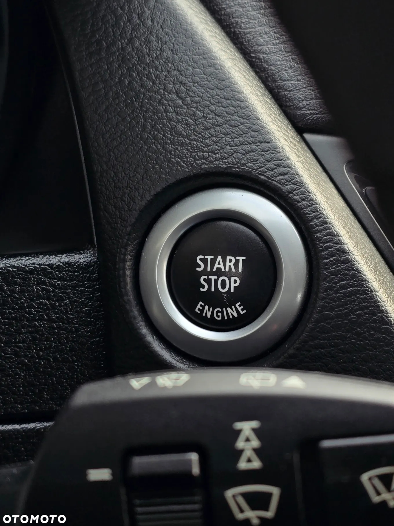 BMW X1 sDrive20i Sport Line - 32