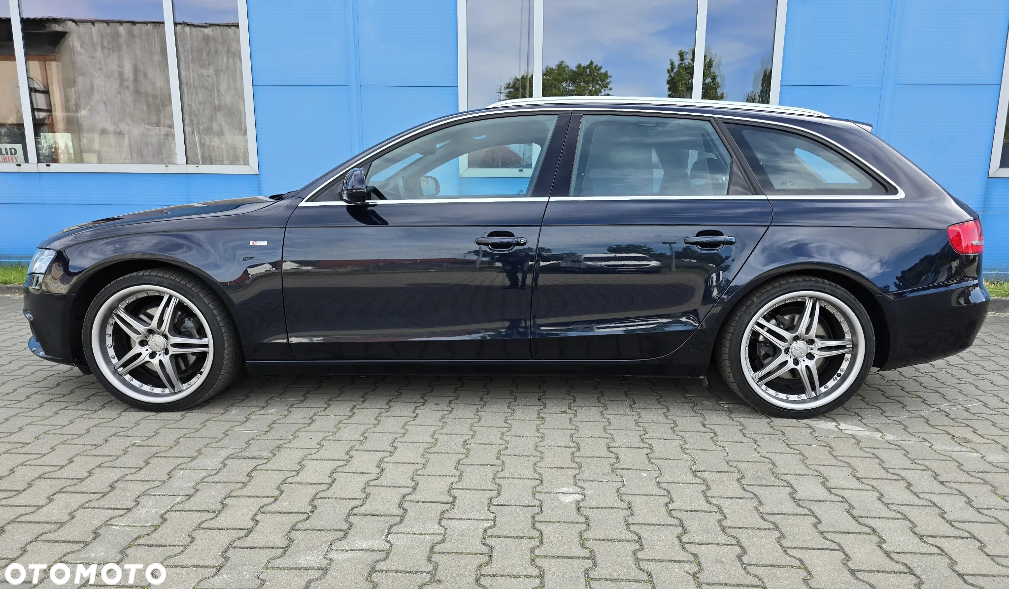 Audi A4 Avant 2.0 TDI DPF quattro S line Sportpaket (plus) - 11