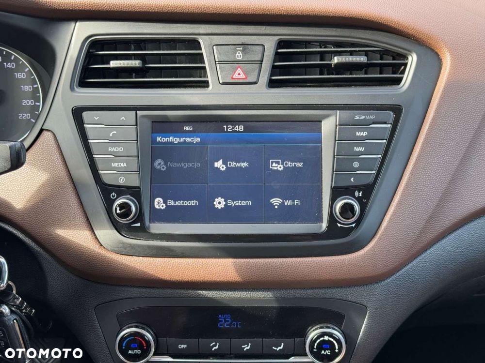 Hyundai i20 - 21