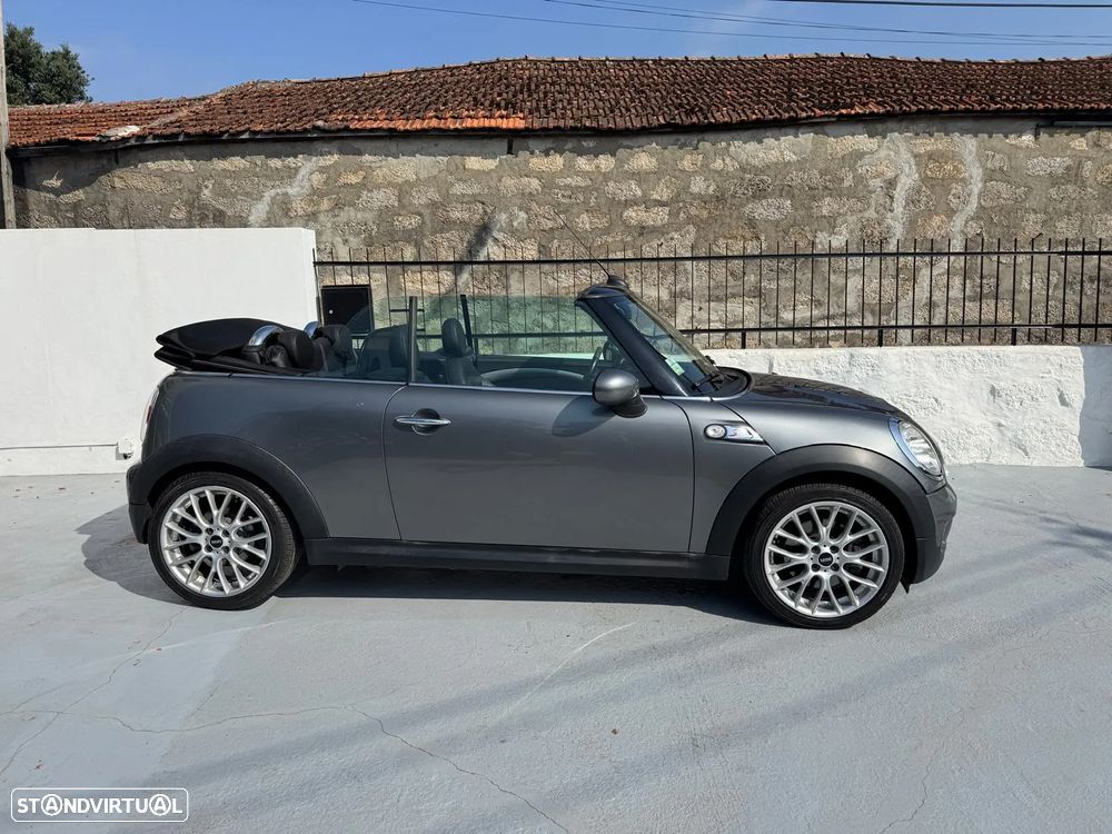 MINI Cabrio Cooper S Highgate - 29