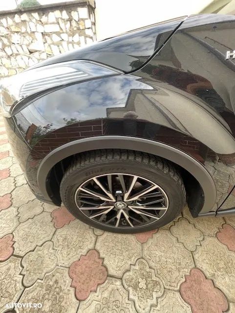 Toyota C-HR - 2