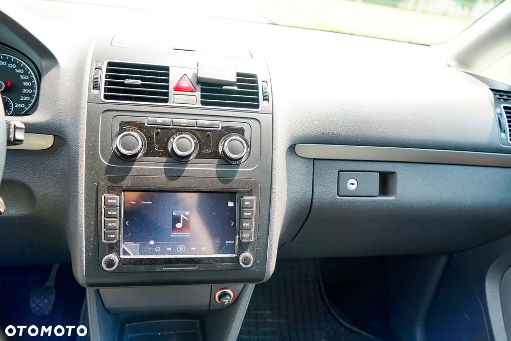 Volkswagen Touran 1.6 TDI DPF Trendline - 27