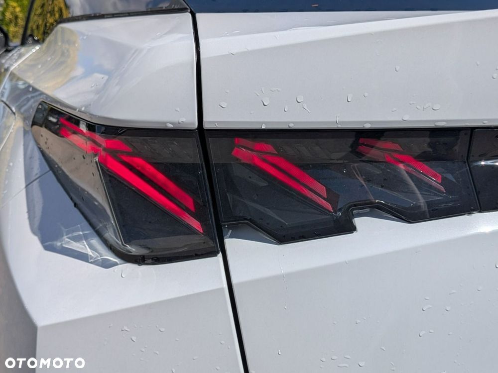 Peugeot 3008 225 e-DSC7 GT EXCLUSIVE - 8