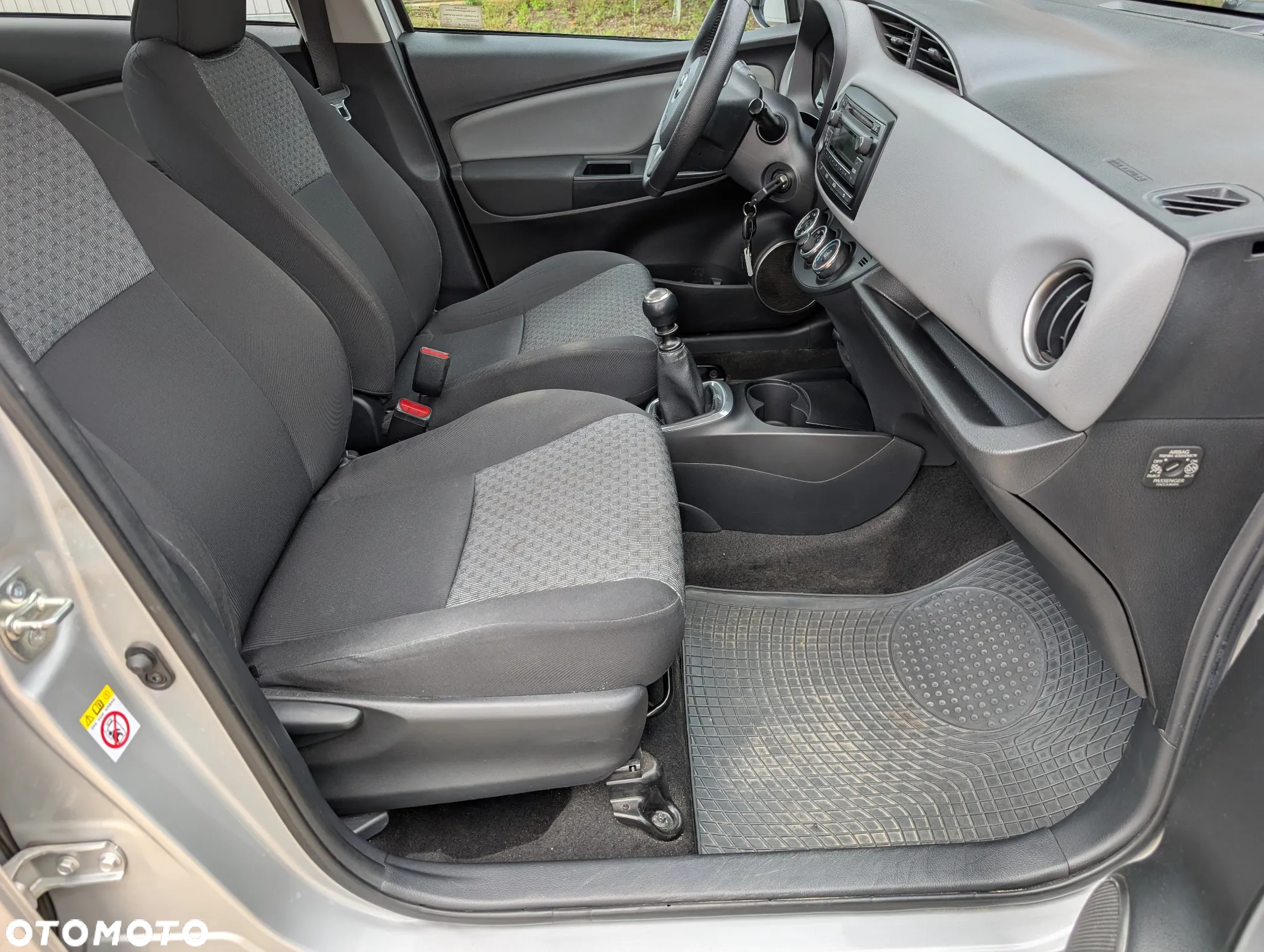 Toyota Yaris 1.33 Dynamic - 18