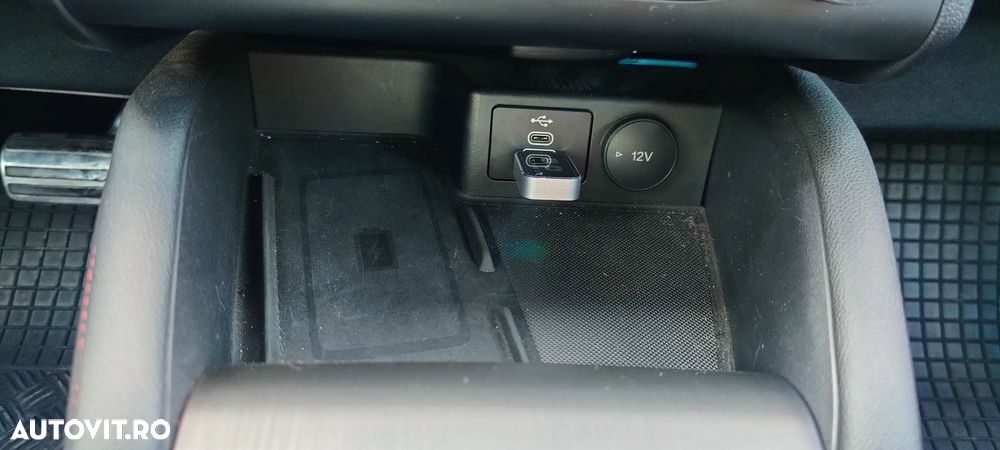 Ford Kuga 2.0 EcoBlue A8 AWD ST Line X - 23