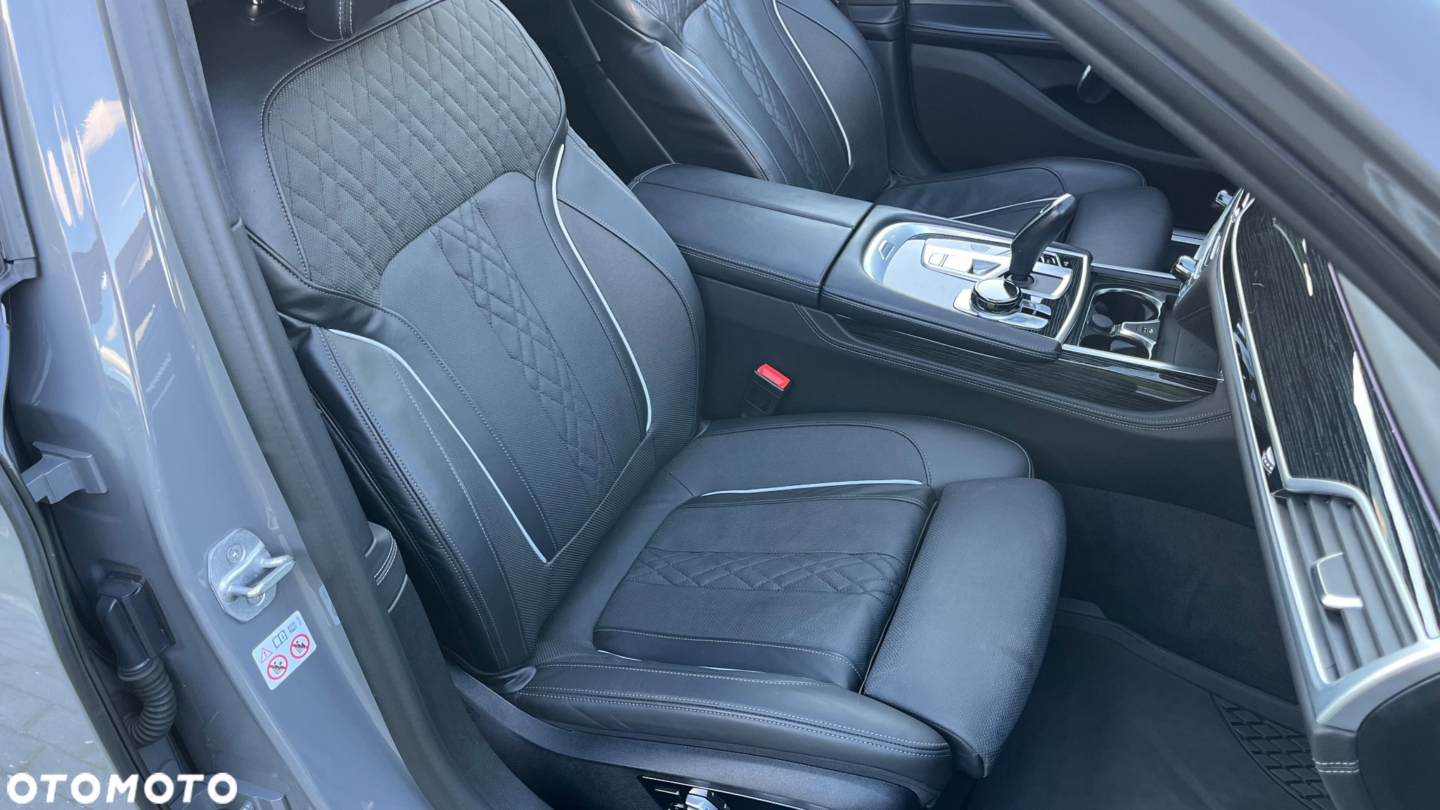 BMW Seria 7 740Ld xDrive sport - 20