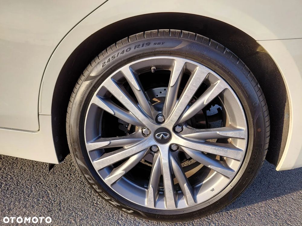 Infiniti Q50 2.0t Sport Tech EU6 - 20