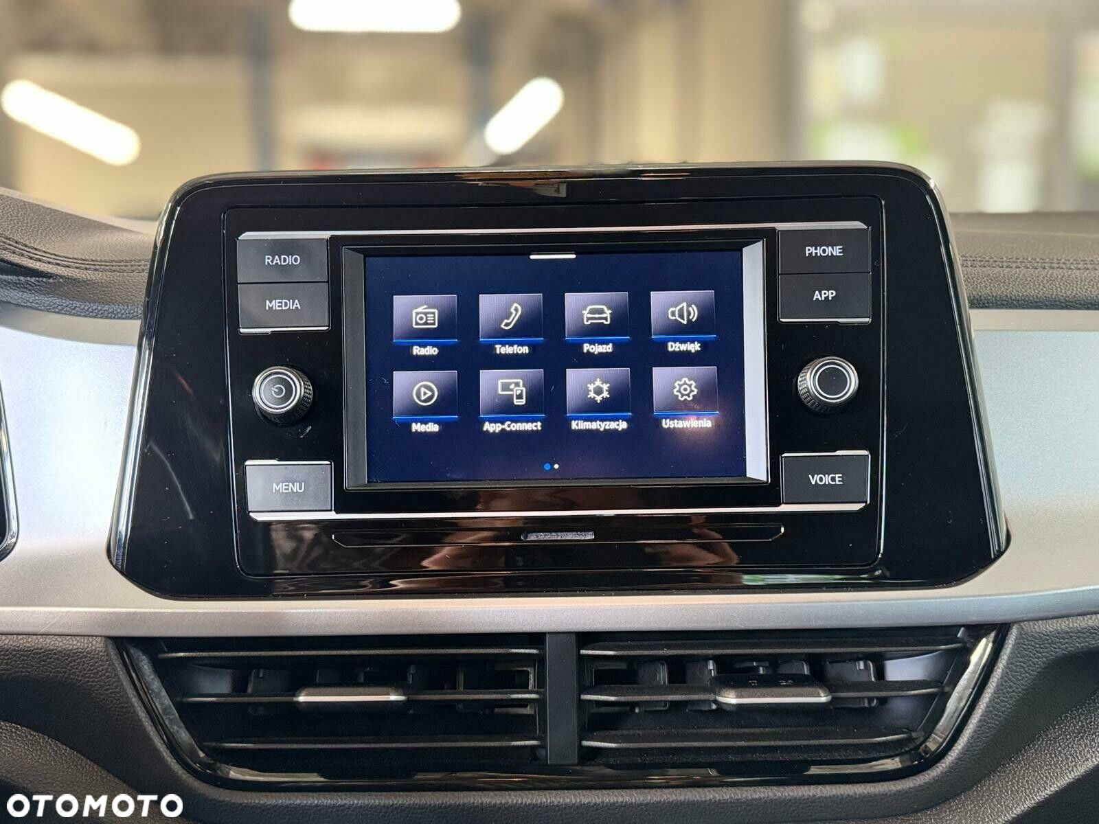 Volkswagen T-Roc 1.5 TSI Life DSG - 14