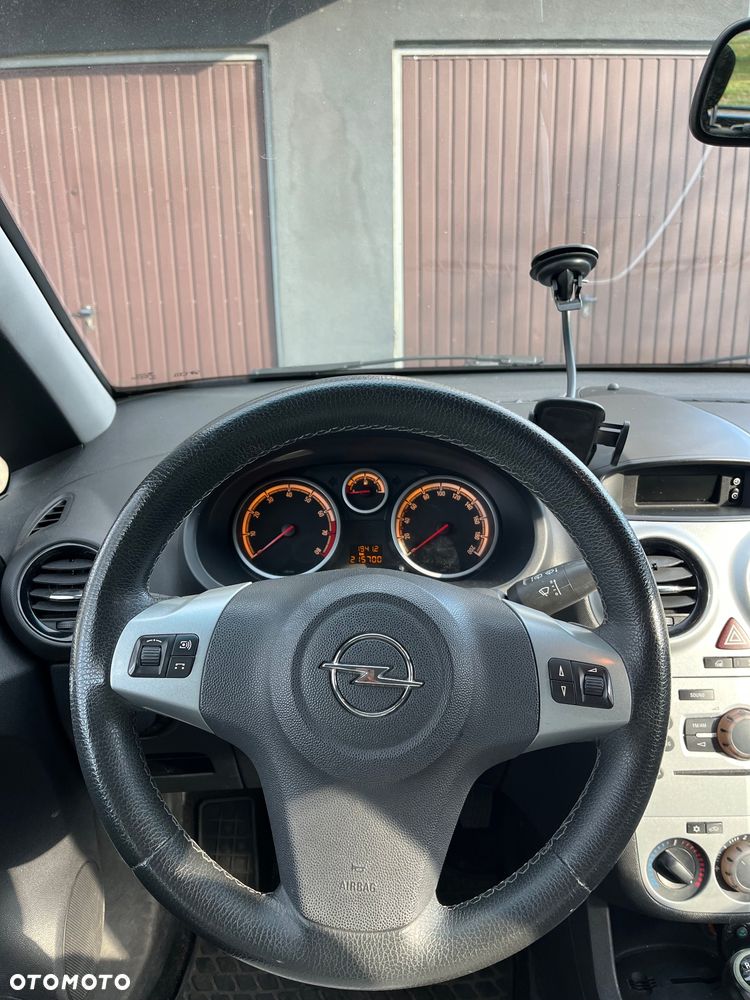 Opel Corsa - 11