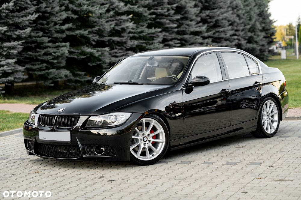 BMW Seria 3 325i - 1