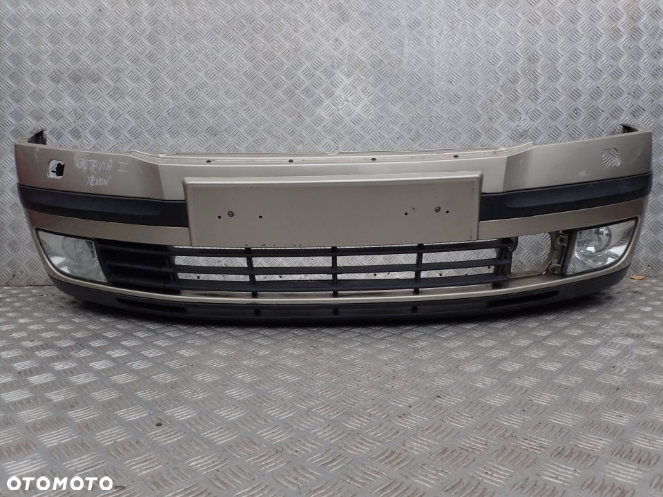 ZDERZAK PRZÓD SKODA OCTAVIA II SPRYSKI XENON RADOM - 1