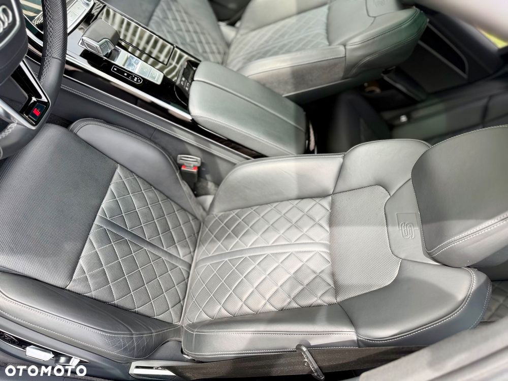 Audi A8 60 TFSI e Quattro Tiptronic - 31