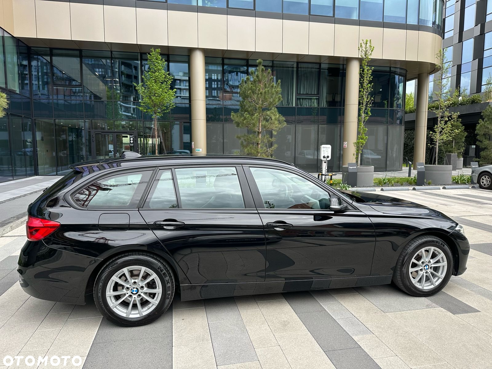 BMW Seria 3 318d Touring Advantage - 5