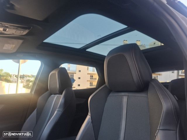 Peugeot 3008 225 e-EAT8 GT - 32