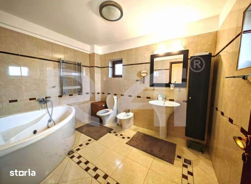 Vila premium, spatioasa, ideala pentru familie sau afacere - Imagine principală: 4/9