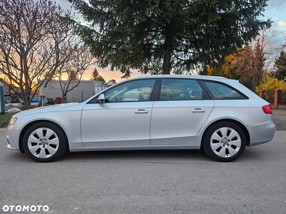 Audi A4 Avant 2.0 TDI DPF Ambition - 8