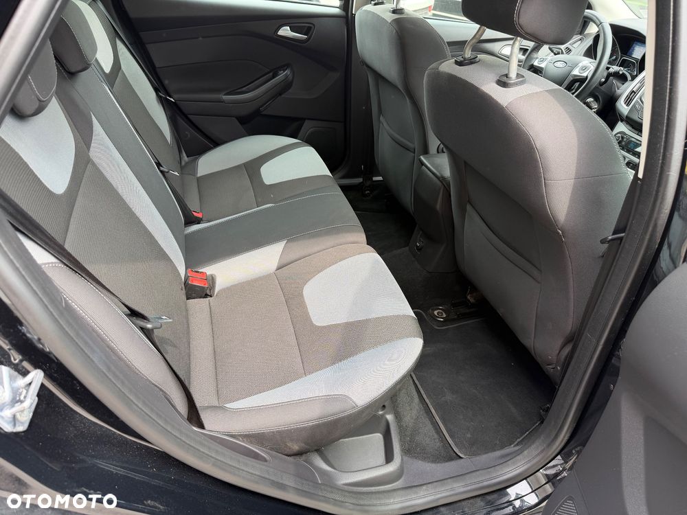 Ford Focus 1.6 TI-VCT Champions Edition - 10