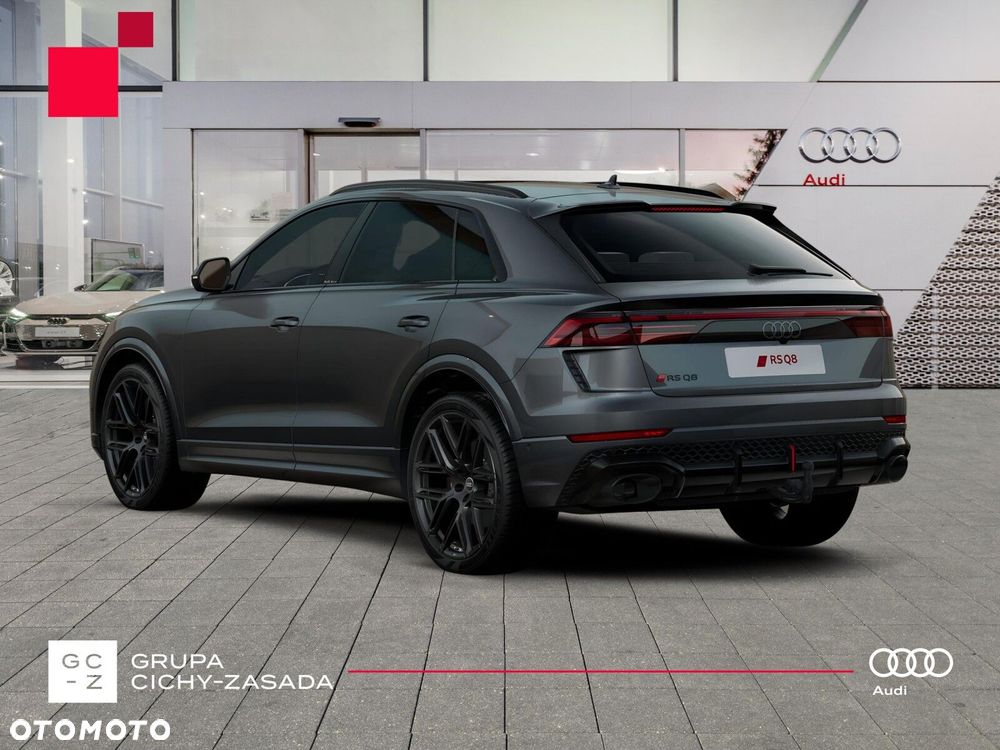 Audi RS Q8 - 4