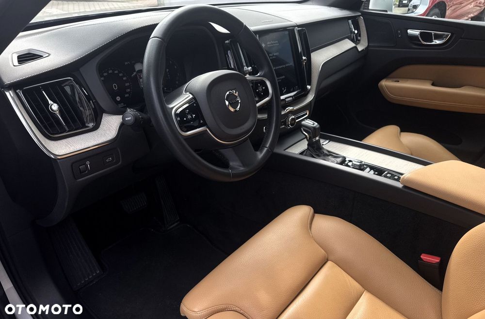 Volvo XC 60 - 12